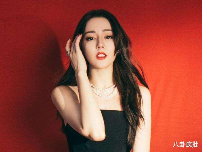 易烊千玺|婚前财产公证，吴京易烊千玺二搭，张艺兴很忙，张子枫00后影后