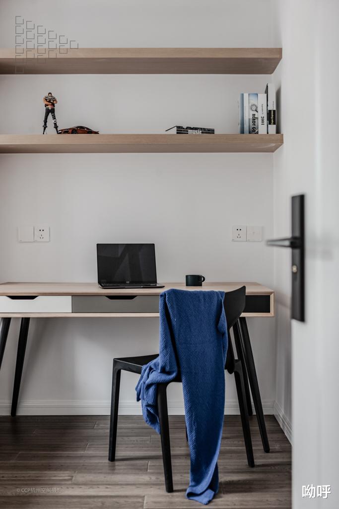 如何拯救大白墙?