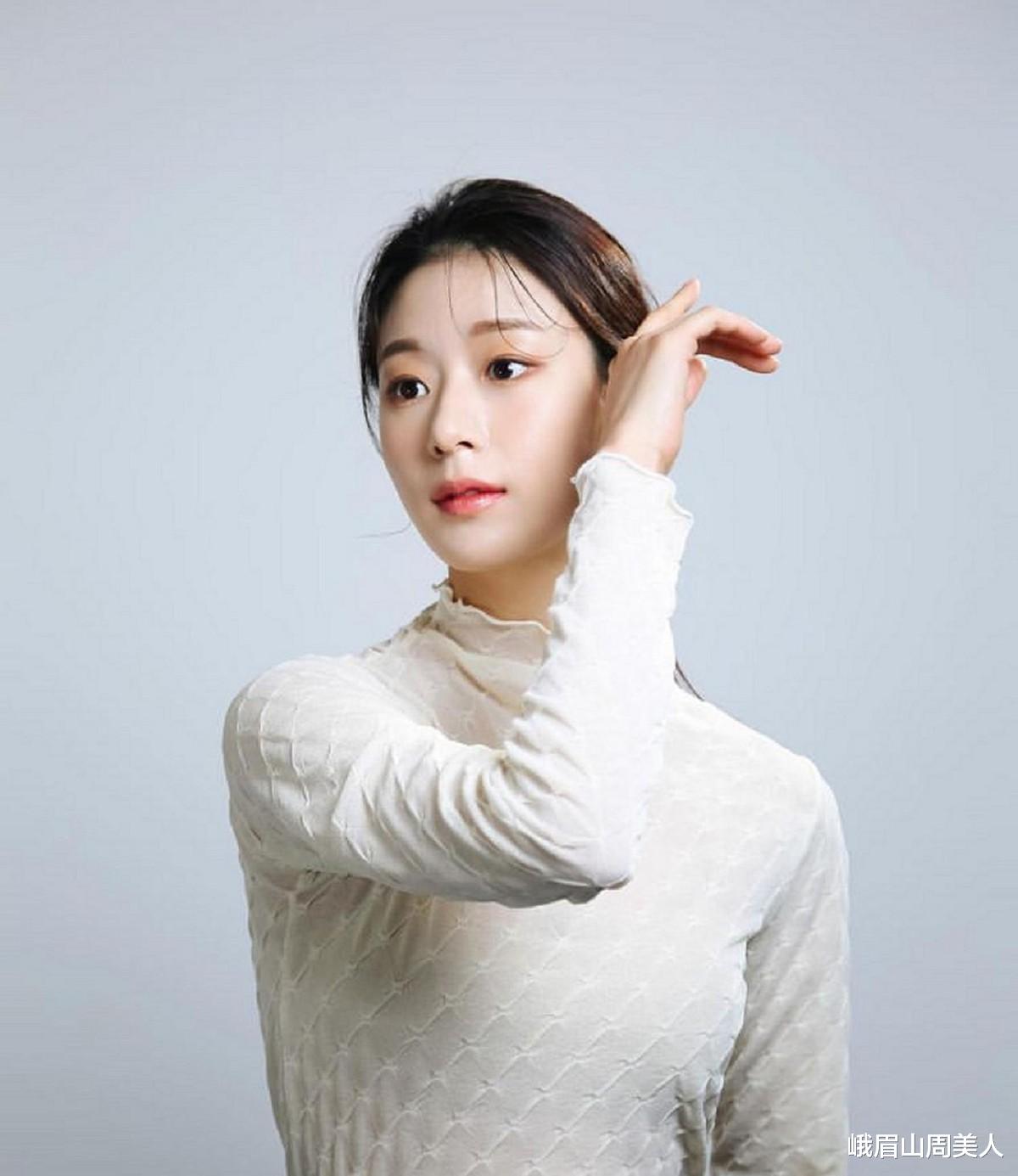 发型|?女人过了35岁，尽量少留这3款“显老发型”，土气又没气质