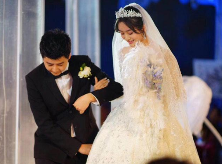 梅绮|她竟偷偷结婚了？老公是比她还红的他，连关晓彤都表示羡慕