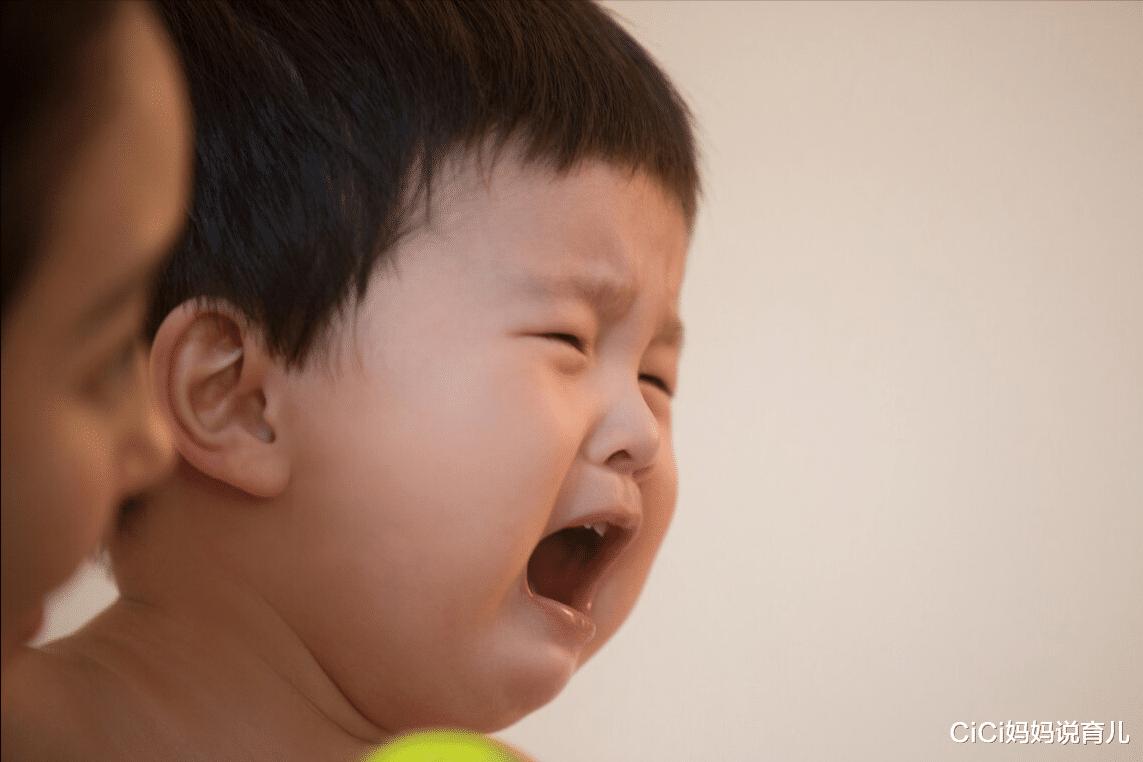 CiCi妈妈说育儿|碰上高需求宝宝，默念一万遍亲生的都不行？试试“精神胜利法”