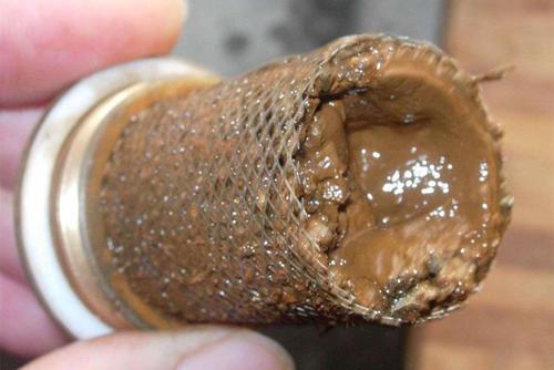 家里地暖温度总是上不去,师傅检查后都乐了:这地暖能热才怪呢!