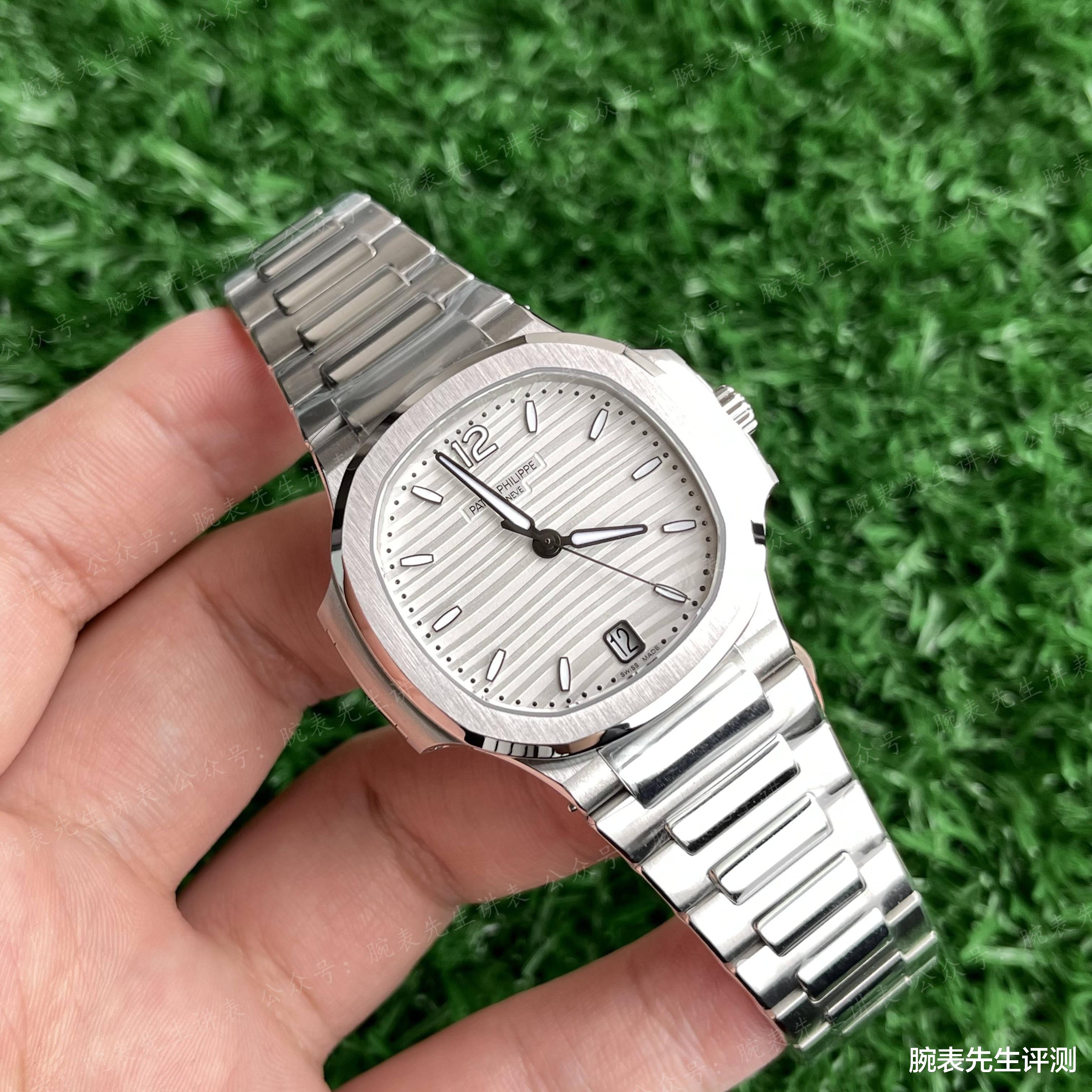 腕表先生评测 最美女款鹦鹉螺——百达翡丽运动优雅系列7118鹦鹉螺女士腕表