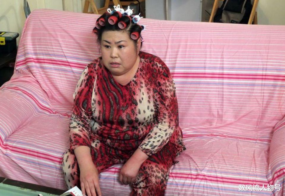 董立范|“富婆专业户”董立范：曾被初恋骗走5万块，57岁仍单身未婚