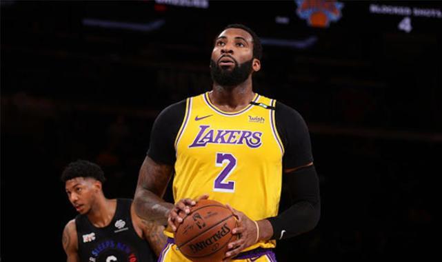 湖人隊|18歲進入聯盟！他今天終于在詹姆斯帶領下品嘗到勝利滋味！