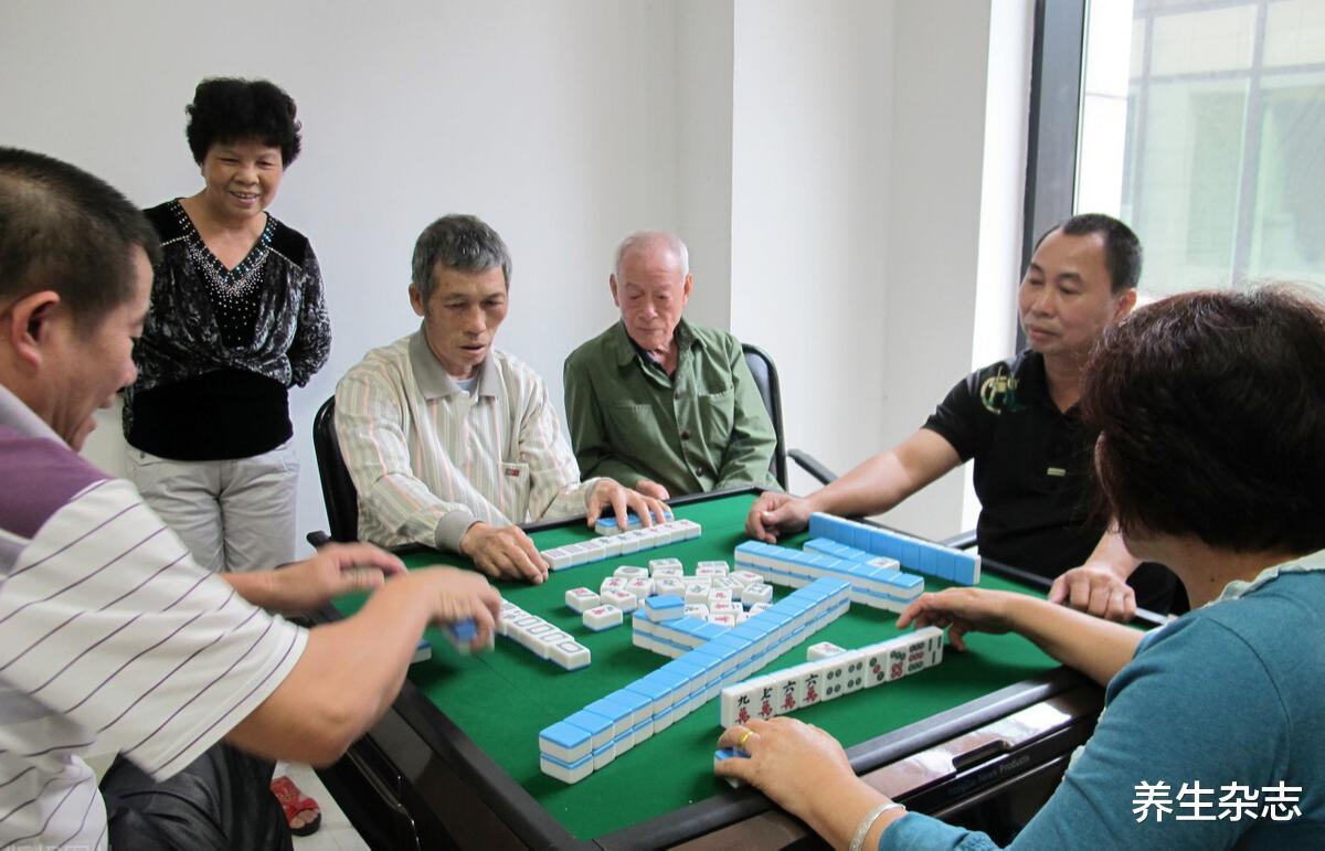 尿酸|这“1早餐”或会加速尿酸升高!停止食用,趁早远离!