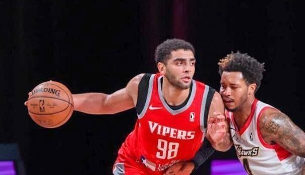 憨爸爸育儿|报价22+5前锋!火箭2选1做出决定,伍德也保不住他!