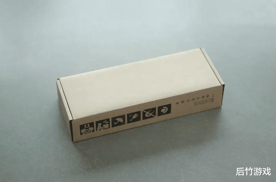 官方提前开箱，SteamDeck掌机公开外包装