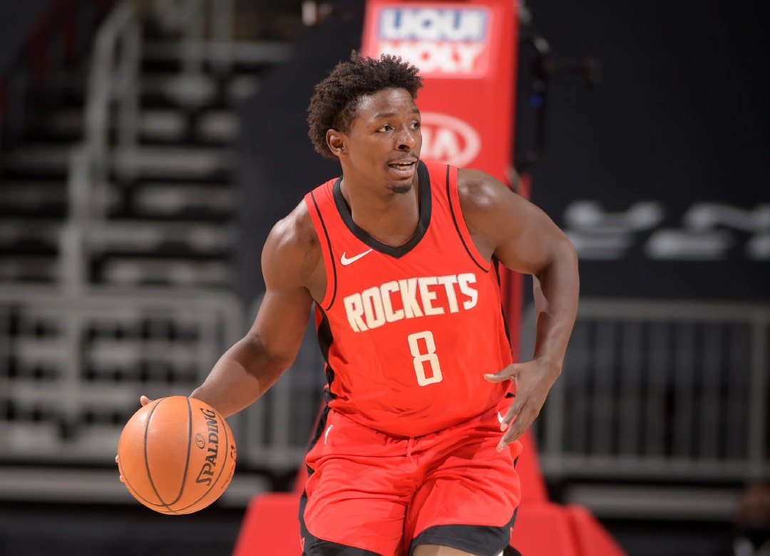 火箭队|火箭添强援，签下18+13第三中锋，24岁新秀被裁，重组17人大名单