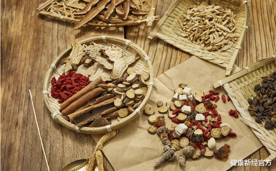 健康新经官方 多名院士联合呼吁停止食用，1素食比喝酒还毁肝脏，趁早远离