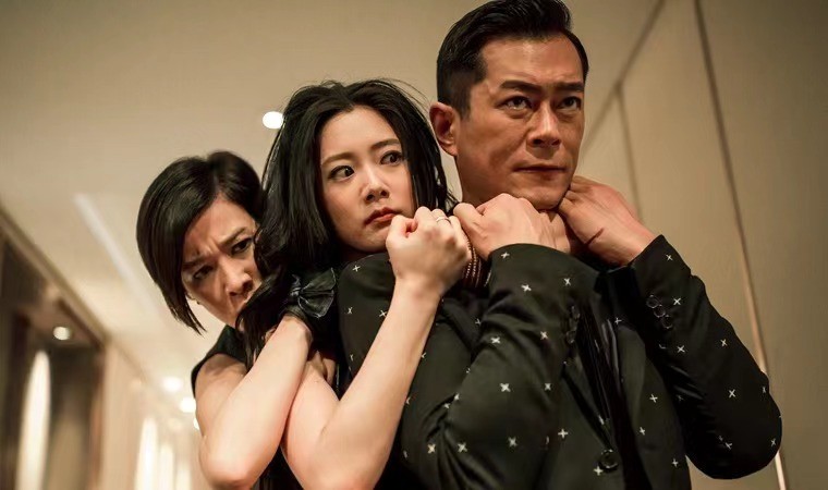 美人鱼|《美人鱼》空降，当“亚洲第一美”出水芙蓉那一刻，林允已被我抛脑后