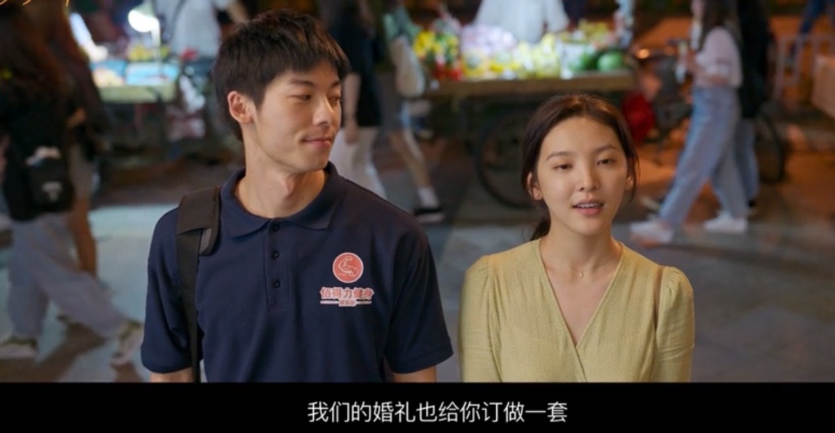 张子枫|2天破3亿！力压张艺谋吊打张子枫，这部小成本电影怎么这么生猛？