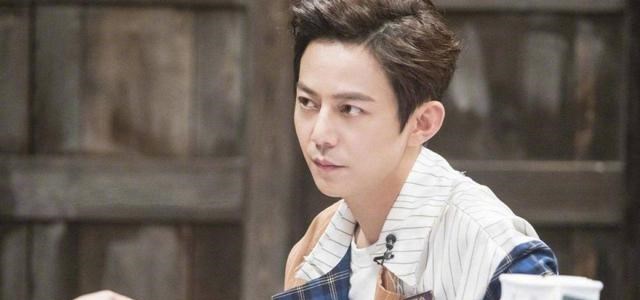 主持人|何炅节目被顶替，芒果疑似禁止主持人接私活，《快本》全员停工？