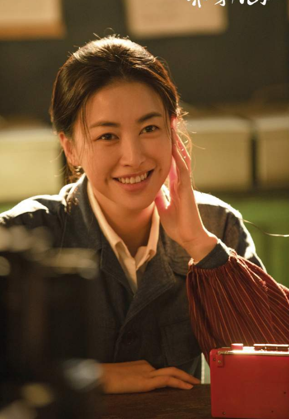 韩庚|朱珠产后首次露面，感叹生孩子太辛苦，需减重几十斤才能重返荧幕