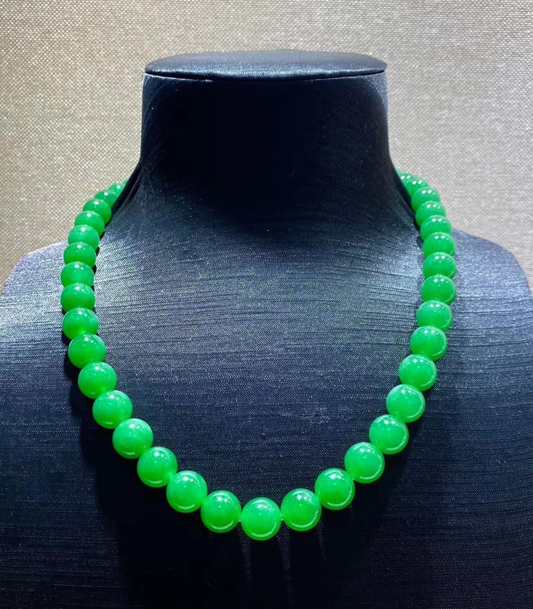 老玩家|翡翠是从缅甸而来的一种玉种