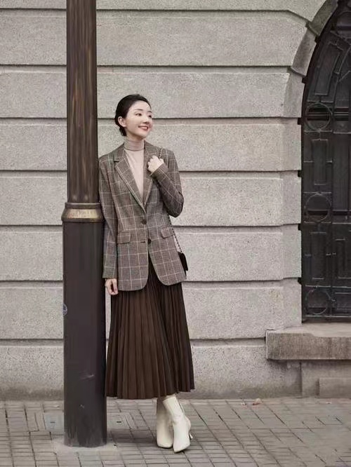 潮帮先生|孙俪新剧扮嫩失败，演职场新人却穿出“阿姨感”，一看就有38岁