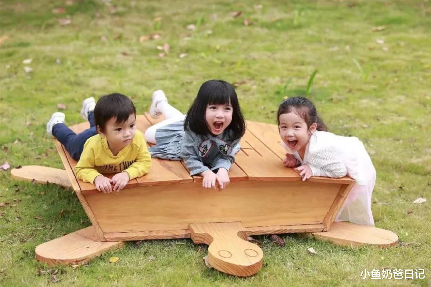 小鱼奶爸日记|废掉一个孩子很简单，只要每天让他待在家，自然缺失症离我们不远