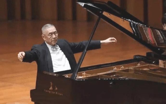 堂堂哥|刘诗昆为爱女准备5亿教育基金！82岁被曝想生二胎，娇妻小他36岁