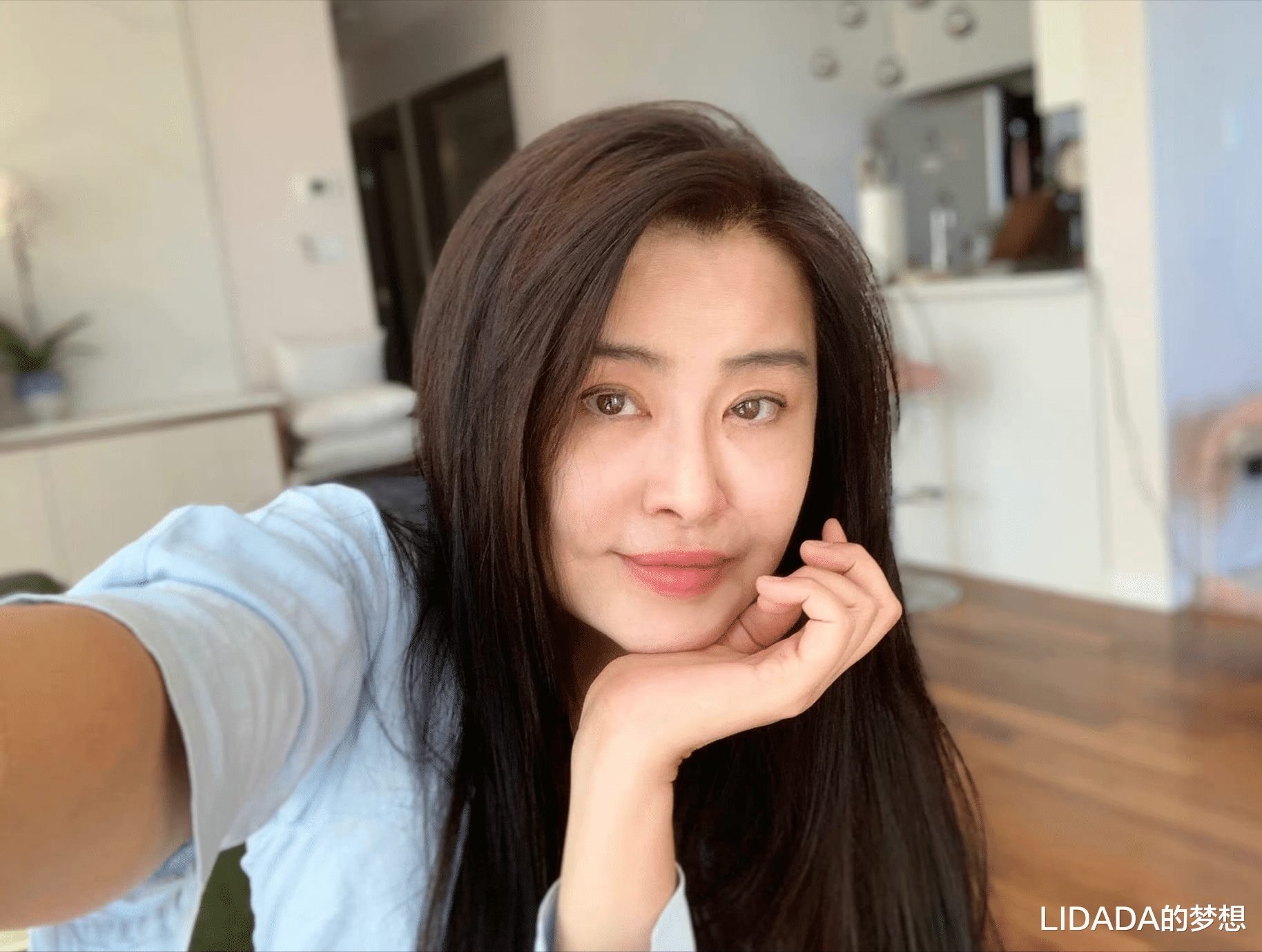 LIDADA的梦想|54岁王祖贤似少女，66岁林青霞气质上热搜，女人越活越高级越迷人