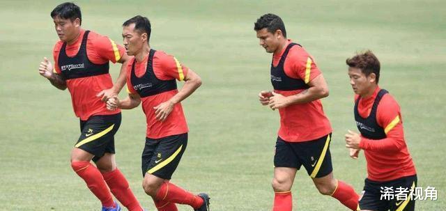 广州恒大|晚上21点! 中国足球传喜讯: 恒大官宣重要信息, 国足进世界杯不远了