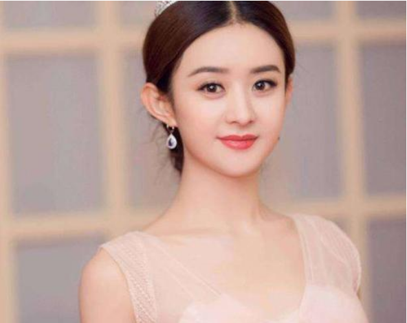 赵丽颖|她是赵丽颖替身，趁赵丽颖怀孕时疯狂接戏，今30岁两人已平起平坐