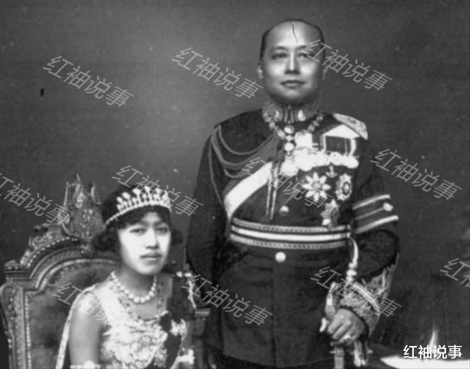 泰國歷代王後群像曝光！佩戴王冠成為傳統，唯獨區別對待蘇提達-圖4