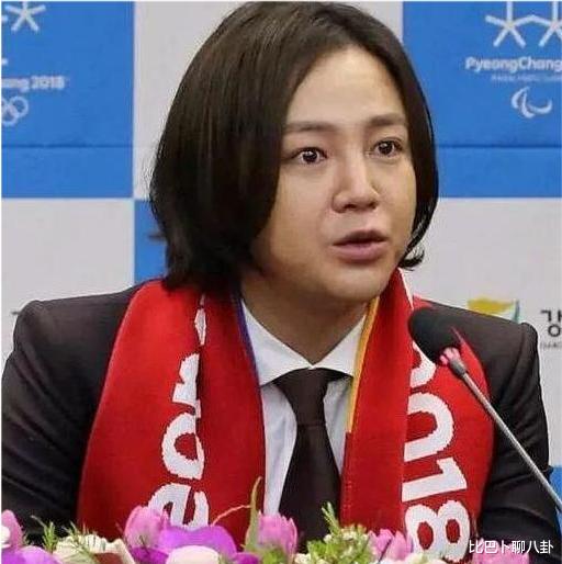 张根硕|亚洲王子张根硕近照引热议，瘦身后重回颜值巅峰，卷毛大眼宛若少年