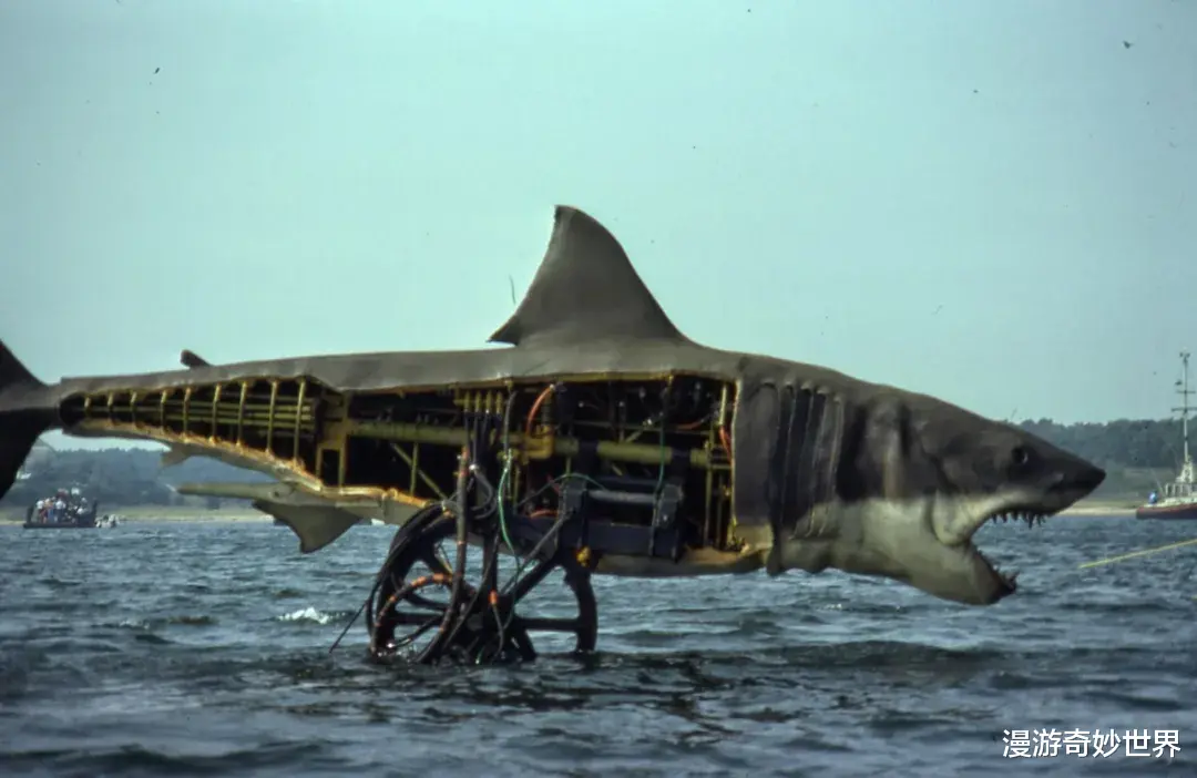 终结者|25部大片幕后真相照：原来电影是这样拍的…