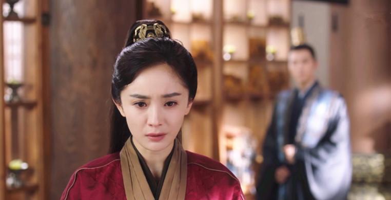 汪峰|这届网友太“双标”，39岁宋慧乔演偶像剧被称赞，她们却被嘲翻车