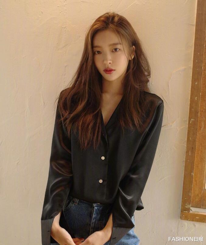 FASHION日报|甜酷自在的韩国博主ziyooni洪智允 有颜又有衣品 太爱了