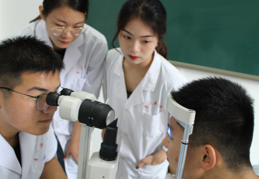 专升本|大学里的伪医学专业，听起来是学医，毕业找工作跟医生不沾边