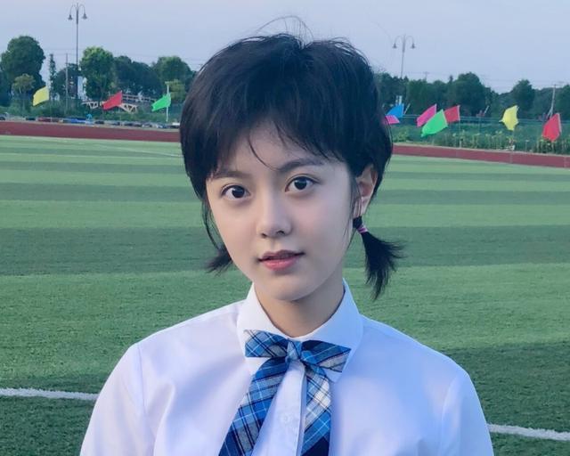 赵今麦|国民闺女赵今麦学霸人设，字迹太帅了