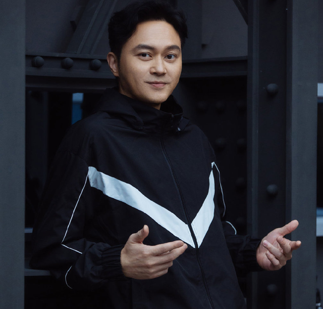 陈小春|“大湾区”新综艺来袭，陈小春5人组加盟，芒果台掌握财富密码