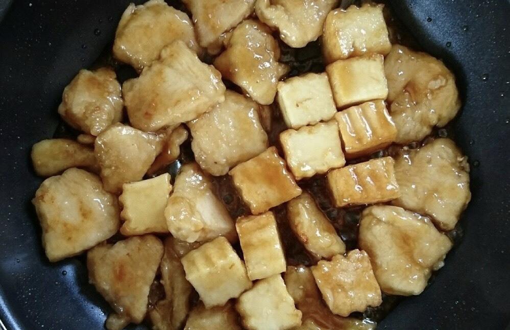 制服|天热怕胖的人请吃它，简单一腌一煎，又鲜又嫩真解馋，才几元一斤