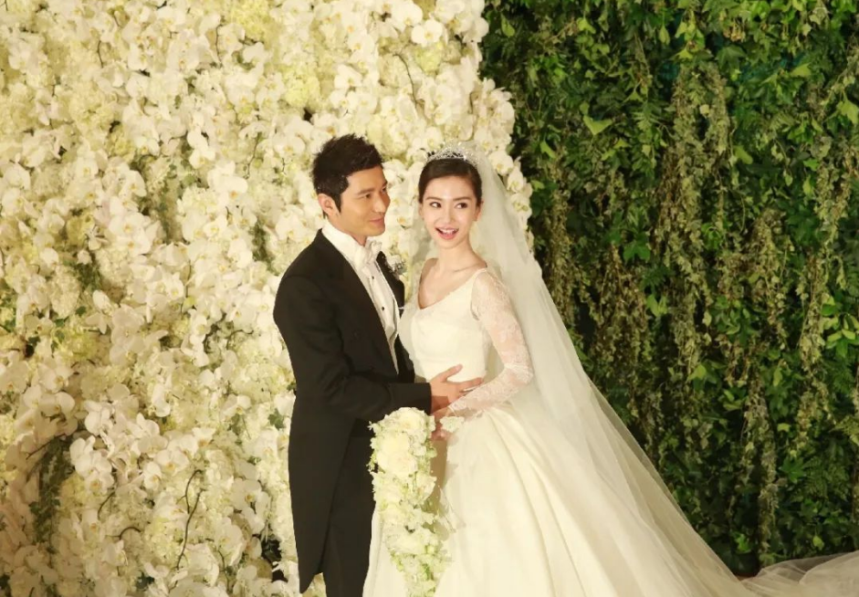 景甜|杨颖到深圳看房？看到她在上海的豪宅，这地方谁买得起？