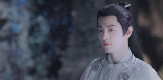 肖战|肖战打破流量格局！亲自扭转个人局面，“多重惊喜”荣登热榜