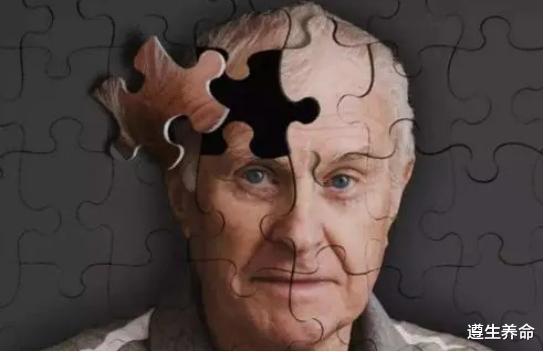 阿尔茨海默病|预防老年痴呆从现在开始,人到中老年,8种食物多吃