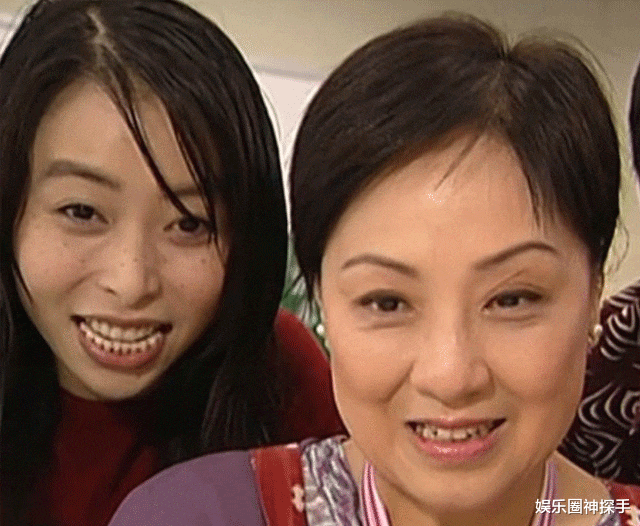 汤盈盈|汤盈盈2个女儿长大了，8岁大女儿神似父亲，小女儿很漂亮