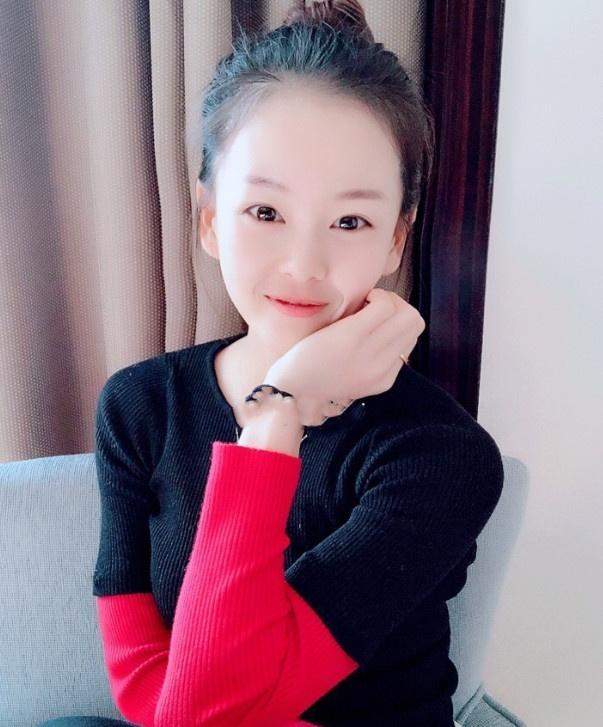 全球时尚号|竞走女神杨家玉，虽败犹荣不言放弃，搭配运动风展现“巾帼”风