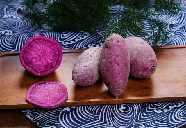 紫薯|食品中5种“越吃越瘦”的食物？紫薯排最后，排第1的不少女生在吃