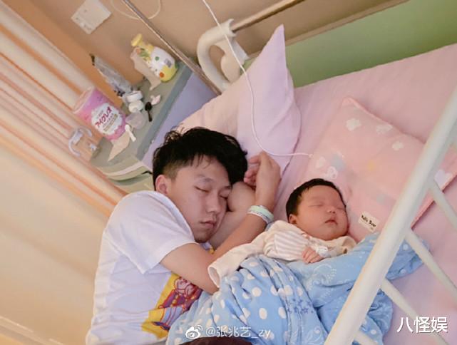 张兆艺|“冰柠檬”张兆艺自曝给宝宝买衣服,里面竟藏着断针,气得飙脏话