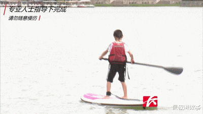 凯叔讲故事|看了这个陪娃上学5年的爸爸，才知道这4件事，妈妈别管，一定要爸爸做！