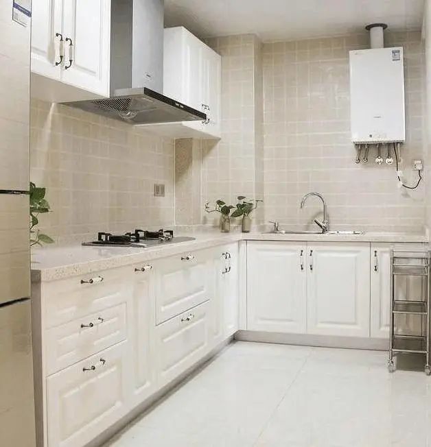 装修时尚家|花8万穷装修的新房，看过的人都不相信，偏说这效果18万都不够