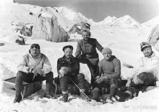 科学家 沙姆巴拉洞穴有地球轴心，可以颠倒时空？纳粹找到了吗？（下）