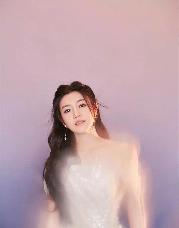 陈妍希|气质女星罕见破尺度 引人惊叹