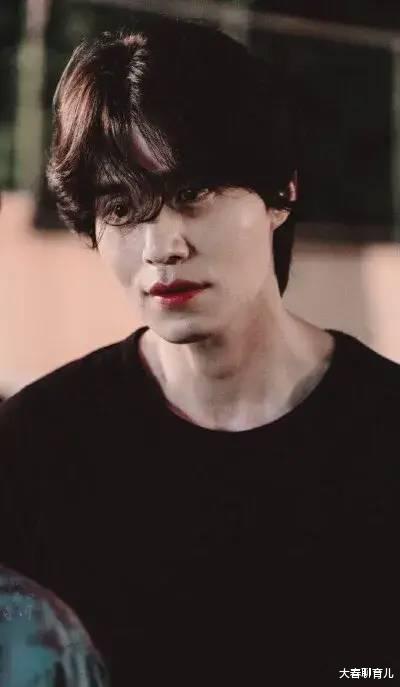 章子怡|有这4个特征的人，越老颜值就越高