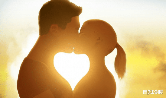 自知冷暖|男女亲吻时，女人喜欢听的情话，其实只有这3句，很多男人傻傻不明白