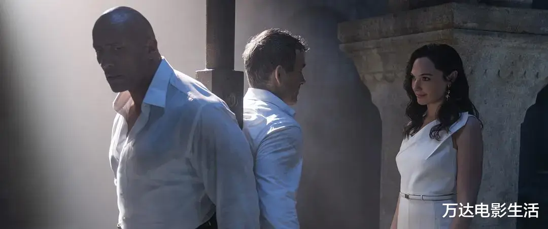 红色通缉令|2亿美金砸出的动作大片，全是套路