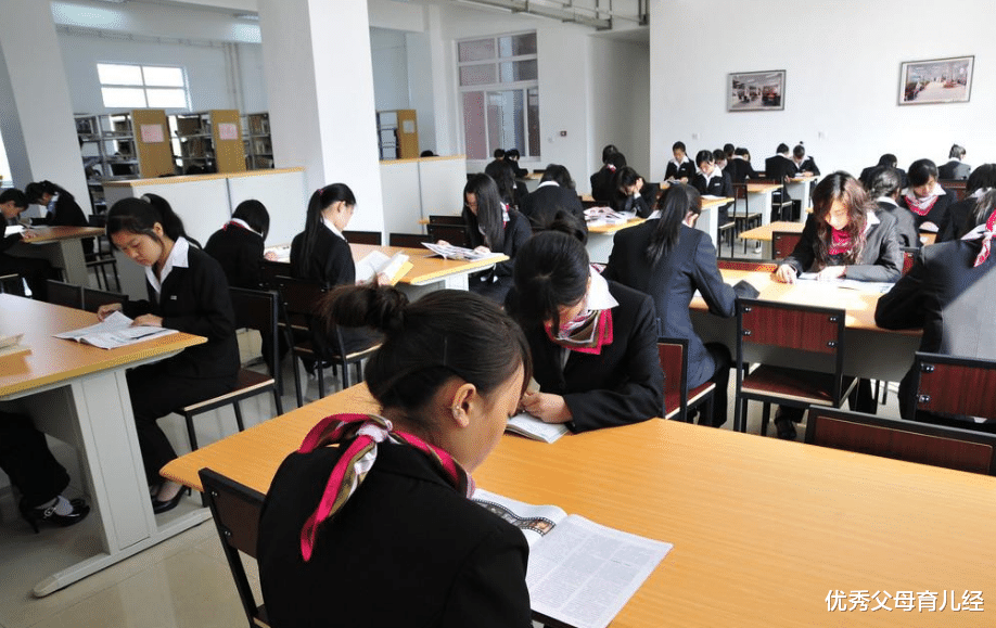 大学|大学毕业两年后才明白，文科生与理科生有差距，还好当初没选错