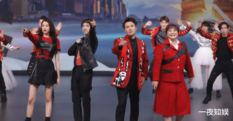 贾玲|“王牌家族”将大换血？贾玲无意间说漏嘴，沈腾极有可能被他代替